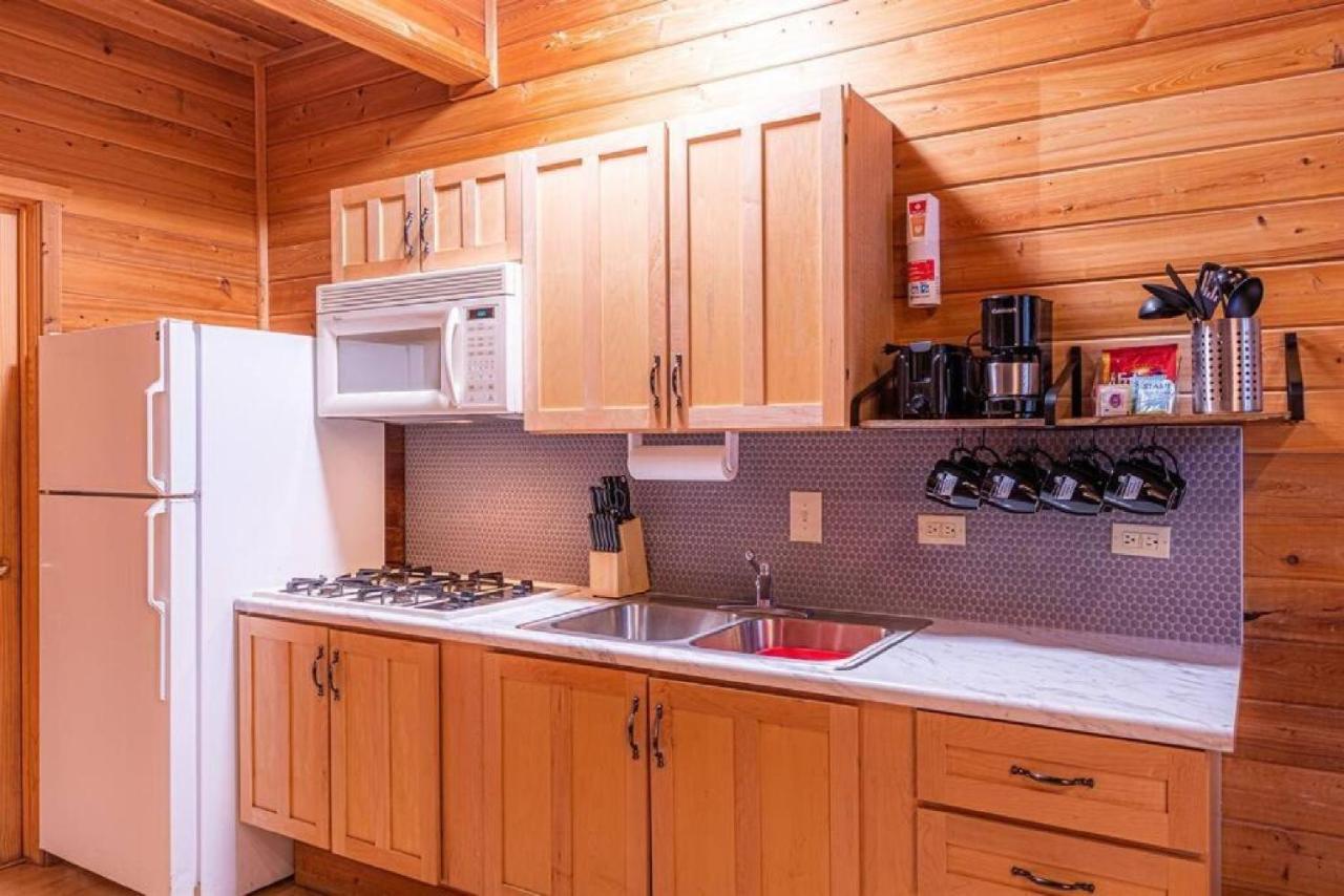 Cabin #3 Rainbow Trout - Pet Friendly- Sleeps 6 - Playground & Game Room Payson ภายนอก รูปภาพ